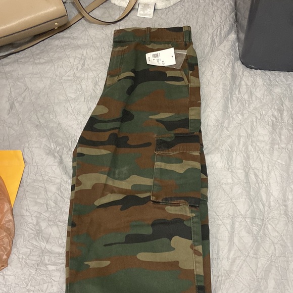 Army pants (never worn) - Picture 2 of 4